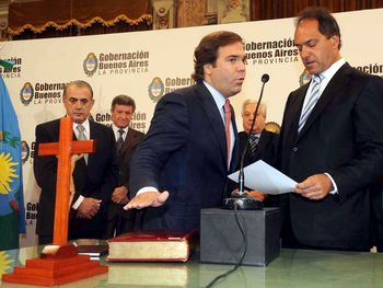 Alberto Pérez: Massa tiene los vicios de la vieja política