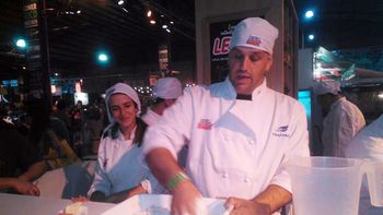 este es el marido de la madrina, acusado por el crimen de lola chomnalez este es el marido de la madrina, acusado por el crimen de lola chomnalez