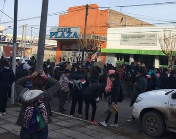 Tres adolescentes tomaron viagra con gaseosa y terminaron intoxicados