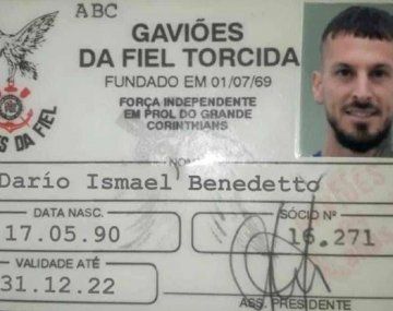 Las terribles cargadas de la cuenta oficial de Corinthians a Boca y Benedetto