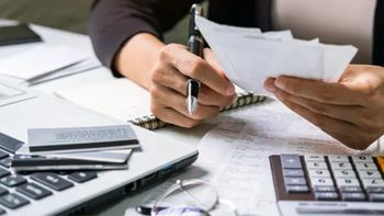 presentan proyecto de ley con creditos para desendeudar a las familias presentan proyecto de ley con creditos para desendeudar a las familias