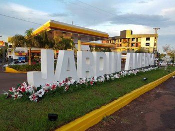 Abusaba a sus hijastras y castigaba brutalmente a los hermanos