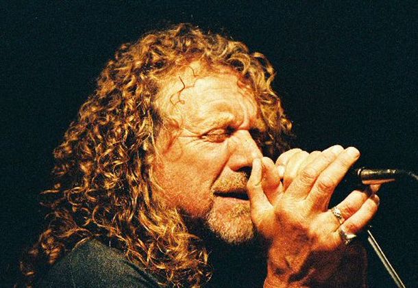 Robert Plant dice que Led Zeppelin podría volver