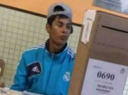 Discriminaron a un joven que fiscalizó en Moreno por cómo fue vestido: Dame el DNI y tu celu también