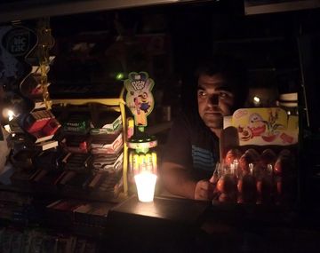 Vecinos agredieron a operarios que trabajaban para resolver cortes de luz