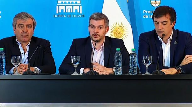 VIDEO: Peña hablaba de Cristina Kirchner y tiró un vaso