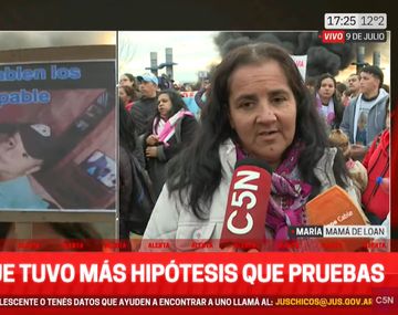 Habló la mamá de Loan en medio de los incidentes en la caravana: Devuelvan a mi hijo