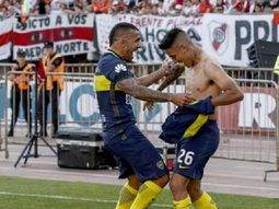 Tevez y Centurión...¿volverán a jugar juntos? Tevez y Centurión...¿volverán a jugar juntos?
