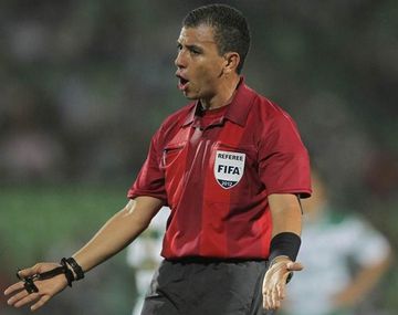 ¿Quién es el árbitro del debut de Argentina en el Mundial?