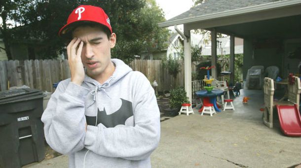 Sufría un dolor de cabeza constante y le descubrieron un gusano en el cerebro