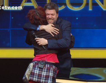 Video: la risa nerviosa de una participante de The Floor que cautivó a Guido Kaczka