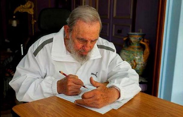 El pase del año: Fidel Castro cambió de marca de ropa deportiva