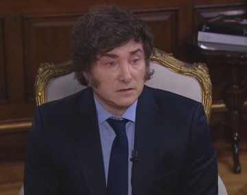 Insólito: Milei denunció que TN le puso tosedores en una entrevista