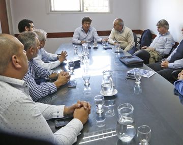 Espinoza se reunió con miembros de las 62 Organizaciones Gremiales de La Matanza