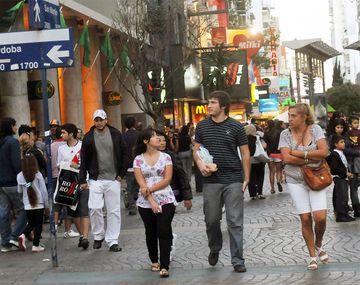 Creen que comercios que no aceptan tarjetas evaden