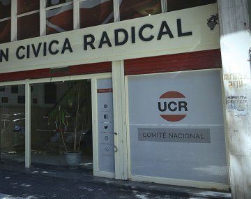 El Comité Nacional de la Unión Cívica Radical (UCR) se ubica en la calle Alsina 1786 