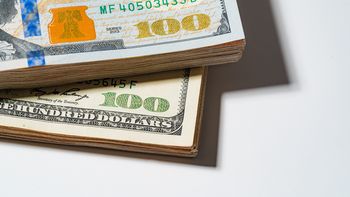 El dólar se alejó de la franja de los 38 pesos. El dólar se alejó de la franja de los 38 pesos.