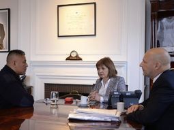 Bullrich recibió a Chocobar que espera el inicio de su juicio por homicidio agravado
