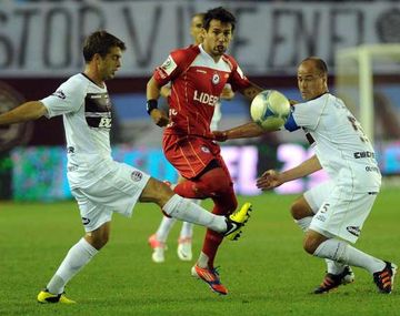 Lanús quiere recuperar la punta del certamen ante Argentinos