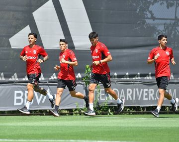 River evalúa una limpieza masiva: los 10 jugadores que podrían irse tras un 2025 para el olvido