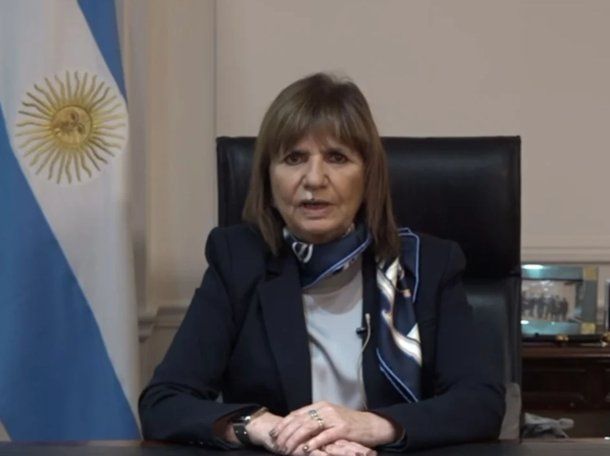 Patricia Bullrich sorprendió a todos con una herida en el labio: qué le pasó