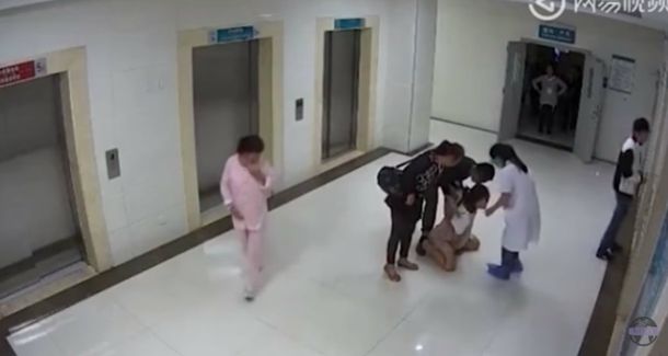 La mujer no soportó el dolor al que su familia la condenó