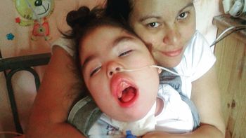 una nina electrodependiente sufrio durante 30 horas un corte de luz una nina electrodependiente sufrio durante 30 horas un corte de luz