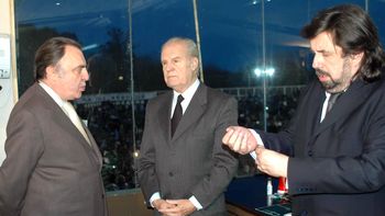 Marcelo Araujo y Julio Ricardo en la primera transmisión de Fútbol Para Todos Marcelo Araujo y Julio Ricardo en la primera transmisión de Fútbol Para Todos