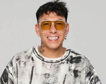 Delante de todos: Brian Sarmiento protagonizó el primer desnudo de Gran Hermano