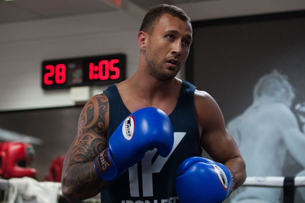 ¿Quién es la estrella del rugby mundial que se dedica al boxeo?