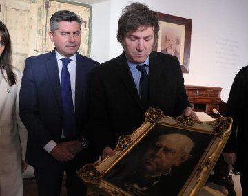 A lo Macri: Javier Milei no pudo pronunciar el nombre del plan que presentó