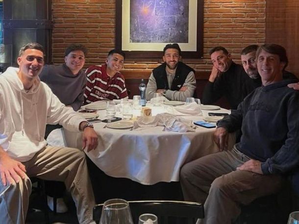 Lionel Scaloni se reunió con algunos futbolistas de la Selección Argentina en España