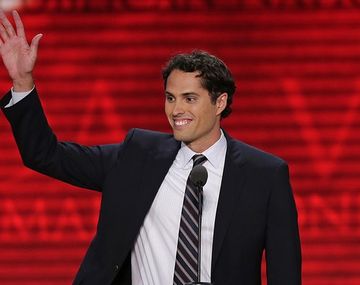 Craig Romney dijo que su padre se preocupa por los latinos