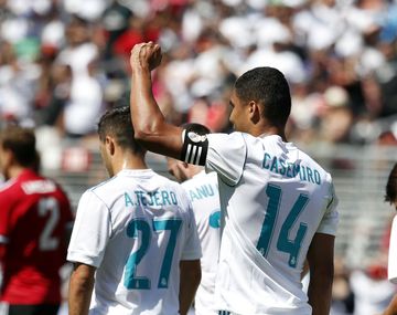 El brasileño fue capitán en el amistoso ante Manchester United