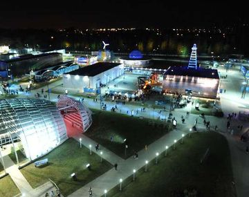 Preparan una cumbre de intelectuales en Tecnópolis