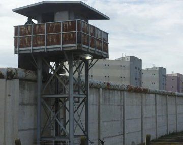Se fugaron tres presos de alta peligrosidad en Chile y hay alerta en Mendoza