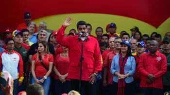 el parlamento de venezuela aprobo iniciarle el juicio politico a maduro el parlamento de venezuela aprobo iniciarle el juicio politico a maduro