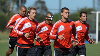 solo con ferreyra como refuerzo, river vuelve a entrenar en ezeiza solo con ferreyra como refuerzo, river vuelve a entrenar en ezeiza
