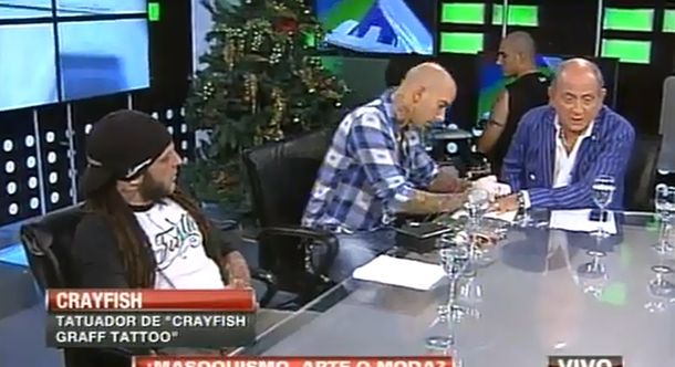 Chiche Gelblung se animó a tatuarse en vivo en su programa