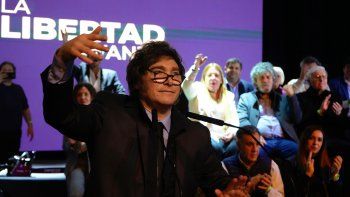 Milei, en pleno escándalo de coimas: Les estamos afanando los choreos