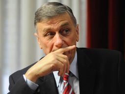 El socialismo se reúne con el radicalismo para definir el futuro del frente UNEN