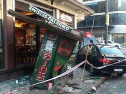 Choque en Corrientes y Callao. (Twitter: @nicolasmunafo) Choque en Corrientes y Callao. (Twitter: @nicolasmunafo)