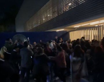 Los fanáticos de Furia festejaron la sorpresiva eliminación de Martín