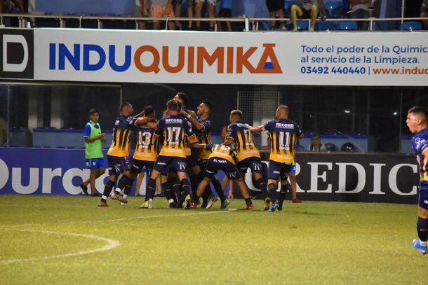 Sportivo Dock Sud le gan&oacute; a Uni&oacute;n y avanza en la Copa Argentina
