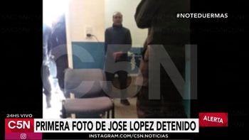 la primera foto de jose lopez detenido la primera foto de jose lopez detenido
