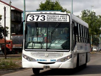 Otro colectivero agredido: lo golpeó un pasajero por un desvío en el recorrido