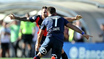 El festejo de Cauteruccio con Mussis El festejo de Cauteruccio con Mussis