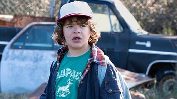 la extrana enfermedad de gaten matarazzo de stranger things, la serie del momento la extrana enfermedad de gaten matarazzo de stranger things, la serie del momento