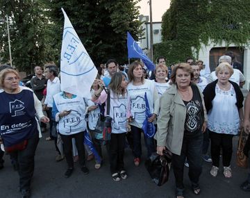 La Provincia extenderá el aumento para docentes a la administración pública