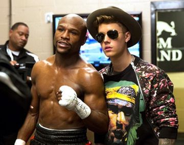 Amigo fiel: Justin Bieber acompañará a Mayweather en la pelea del sábado